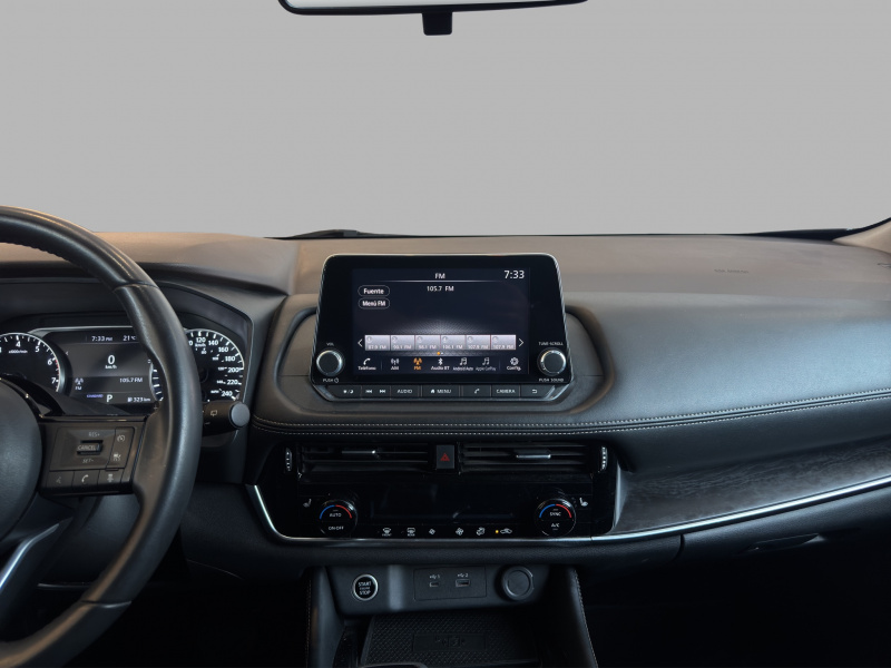 Nissan X-Trail  5 pts. Exclusive, TA, piel, RA-18 2024